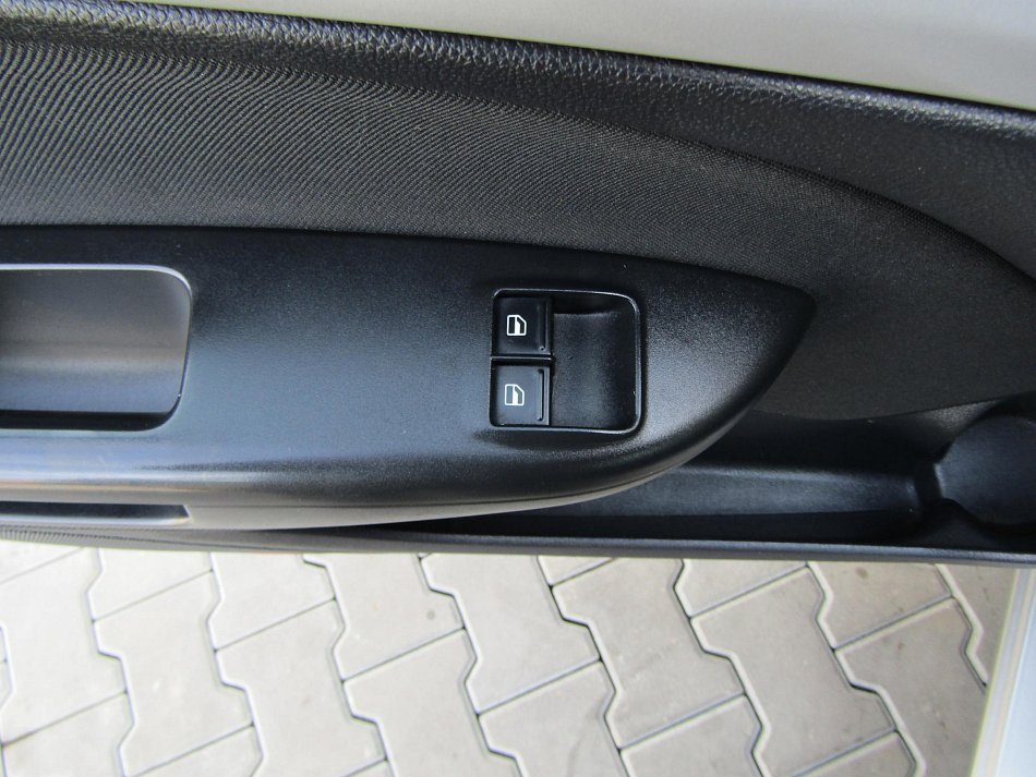 Škoda Octavia II 1.6 MPi 