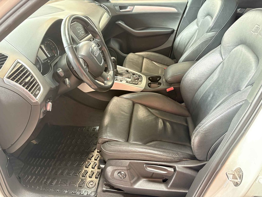 Audi Q5 2.0TFSi 