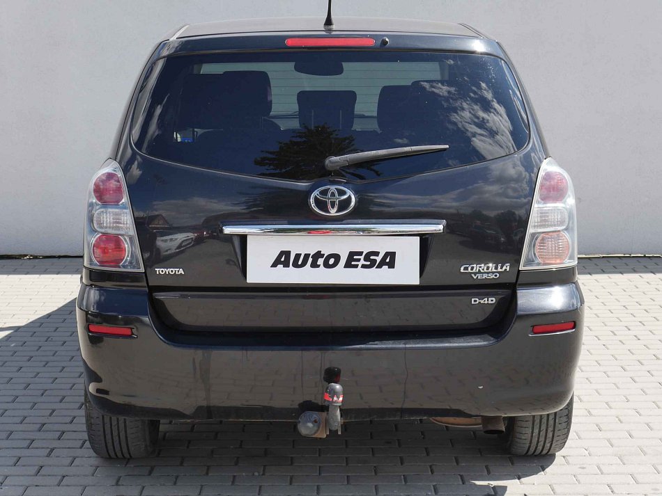 Toyota Corolla Verso 2.2D 