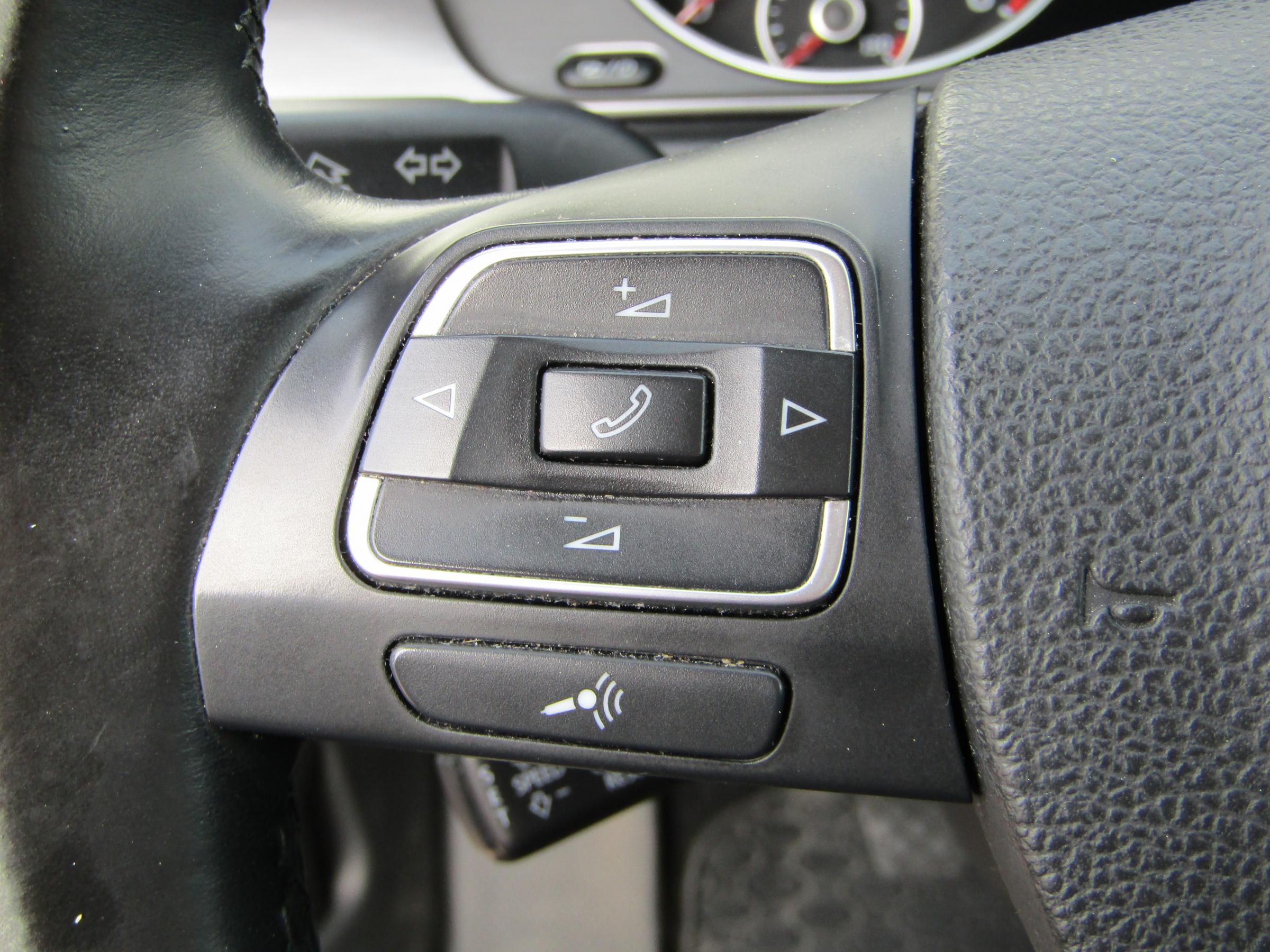 Volkswagen Passat, 2013 - pohled č. 16