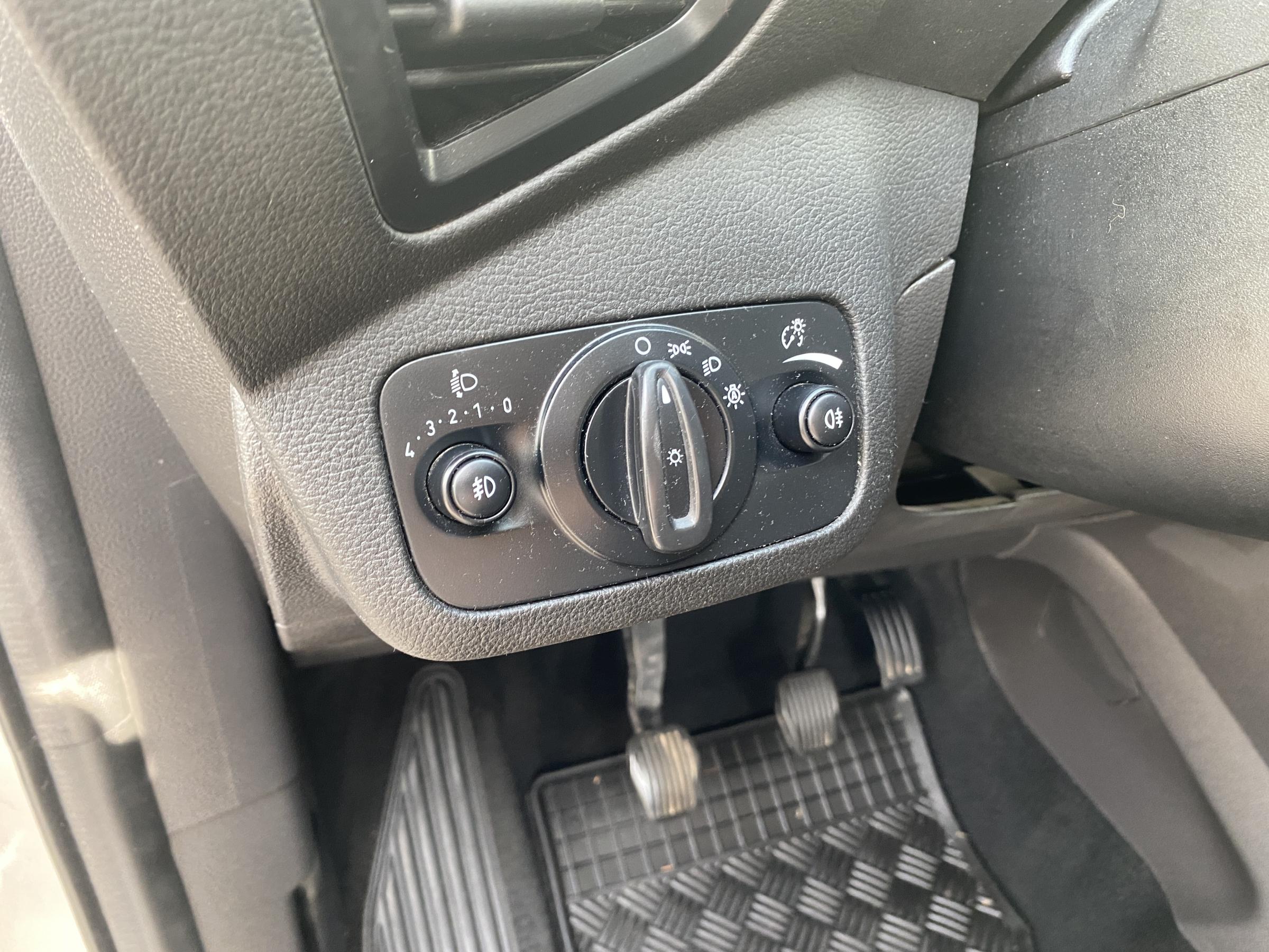 Ford Kuga, 2017 - pohled č. 18