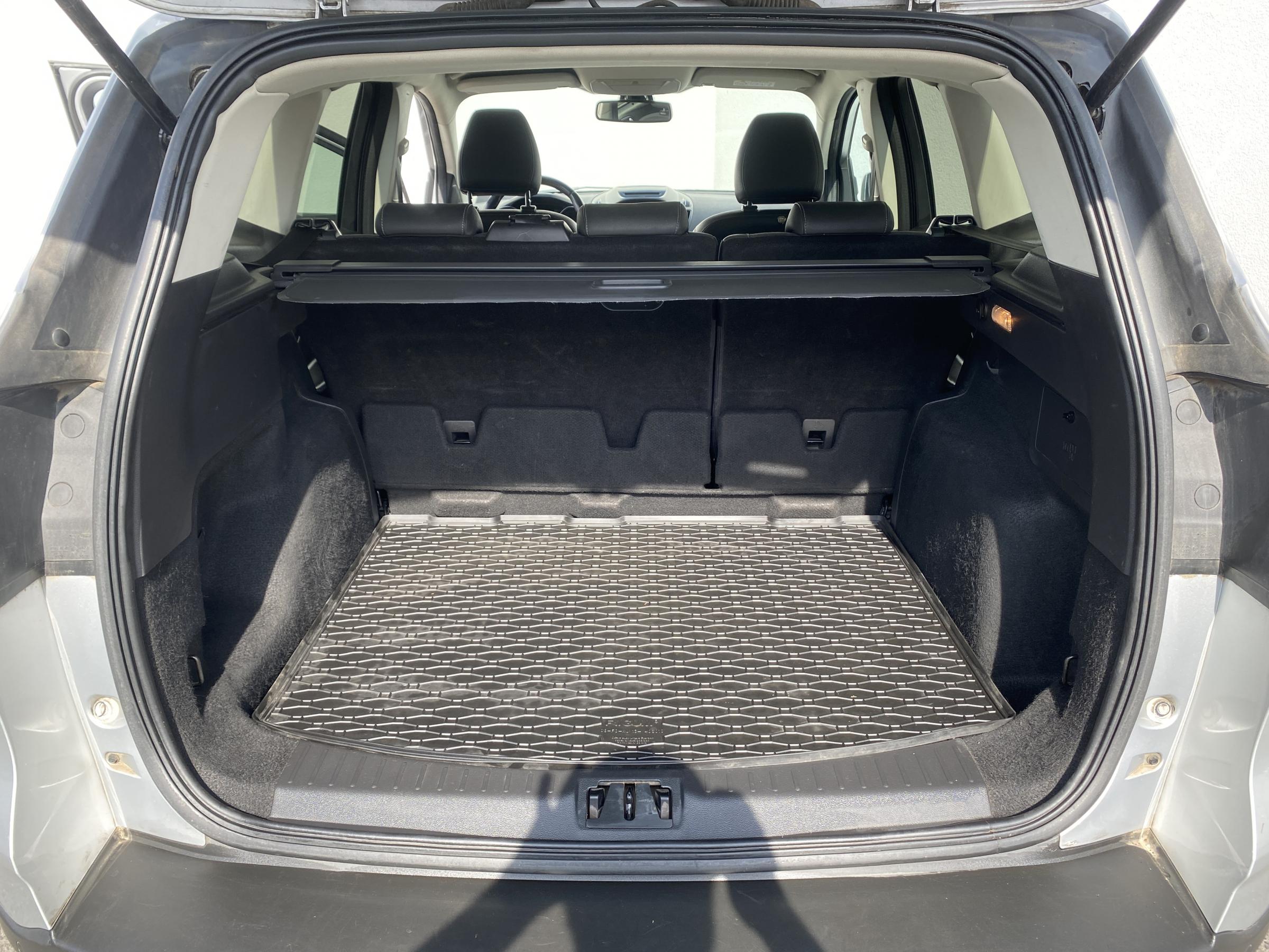 Ford Kuga, 2017 - pohled č. 8