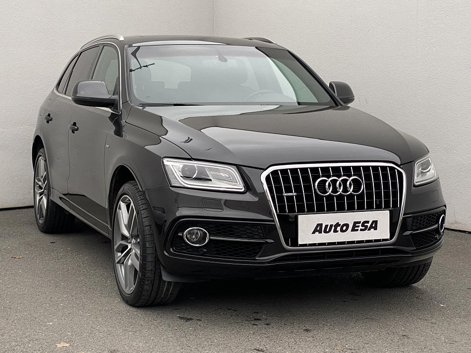 Audi Q5 2.0TFSi S-line Quattro
