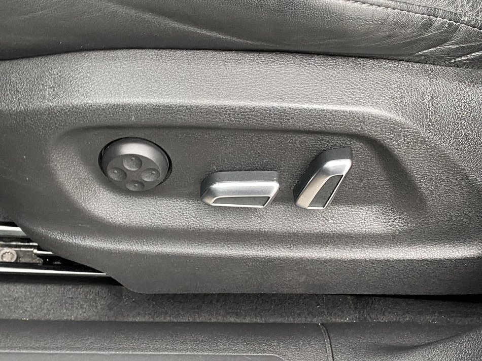 Audi Q5 2.0TFSi S-line Quattro