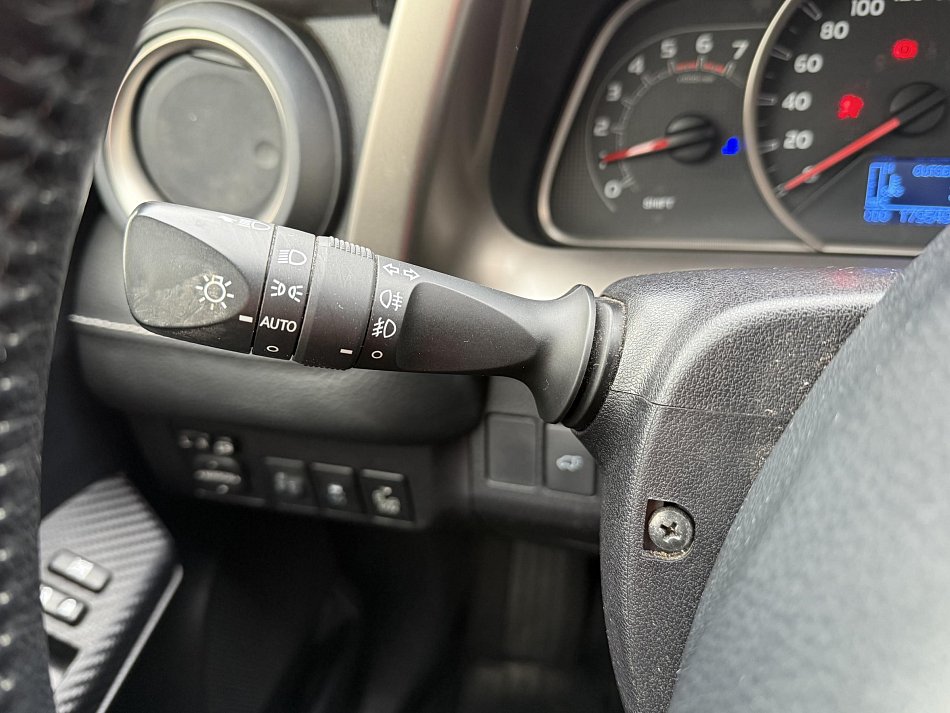 Toyota RAV4 2.0 D-4D 