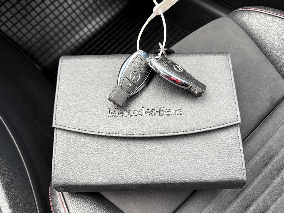 Mercedes-Benz CLA 2.2CDI  200d 4mat