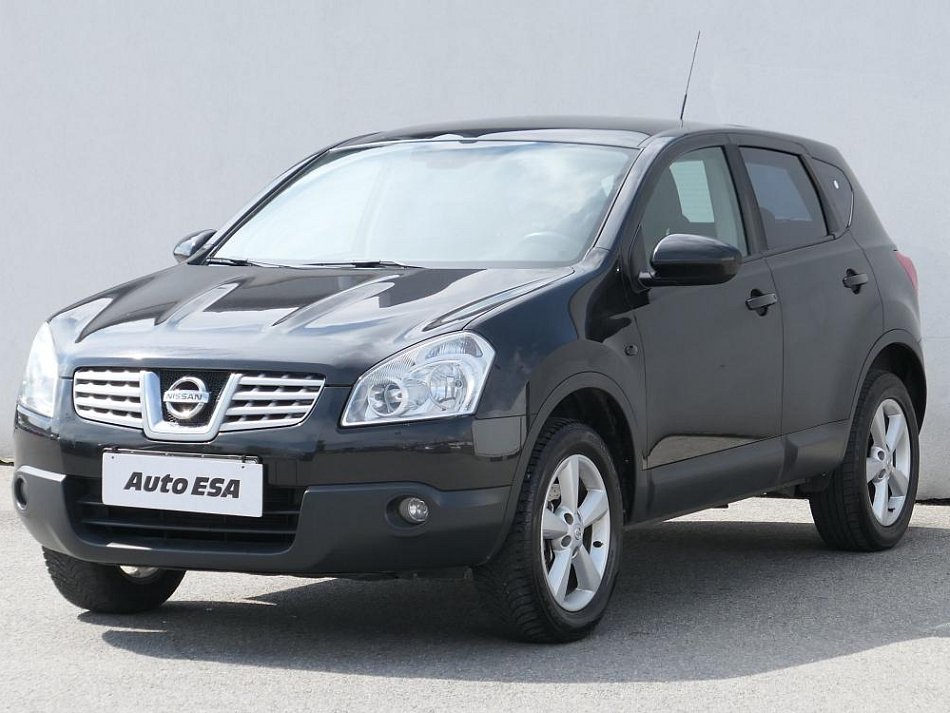 Nissan Qashqai 2.0dci  4x4, 7míst