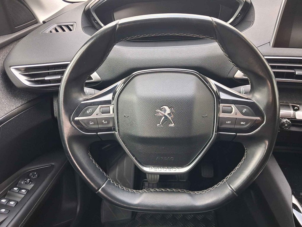 Peugeot 3008 1.5 HDI 