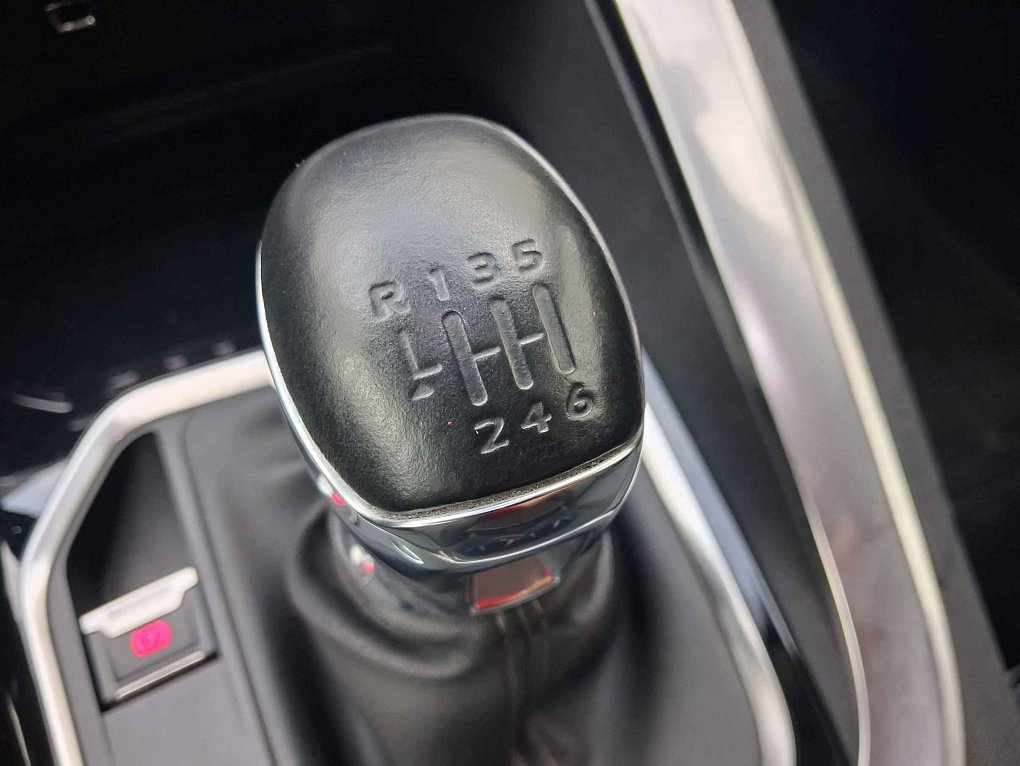 Peugeot 3008 1.5 HDI 