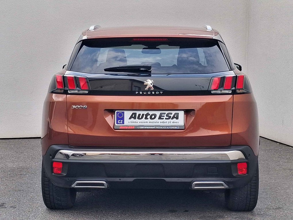Peugeot 3008 1.5 HDI 