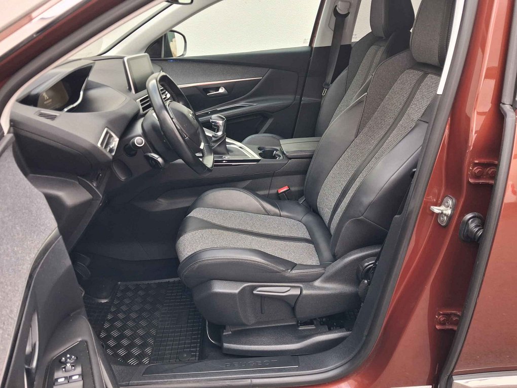 Peugeot 3008 1.5 HDI 