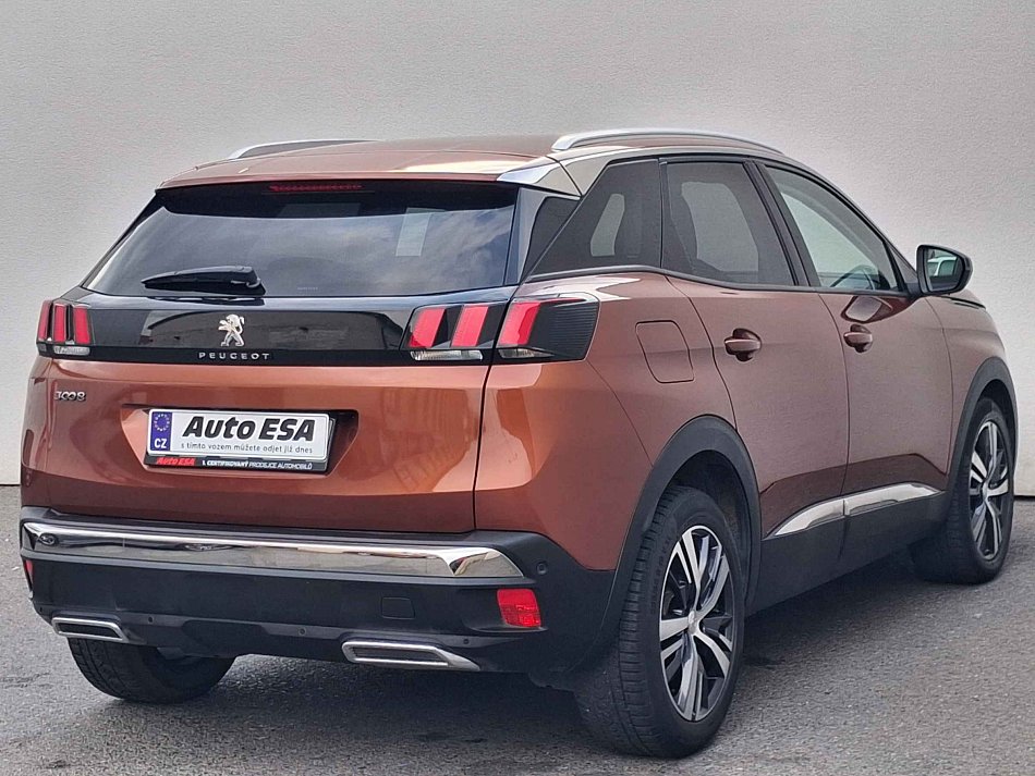 Peugeot 3008 1.5 HDI 