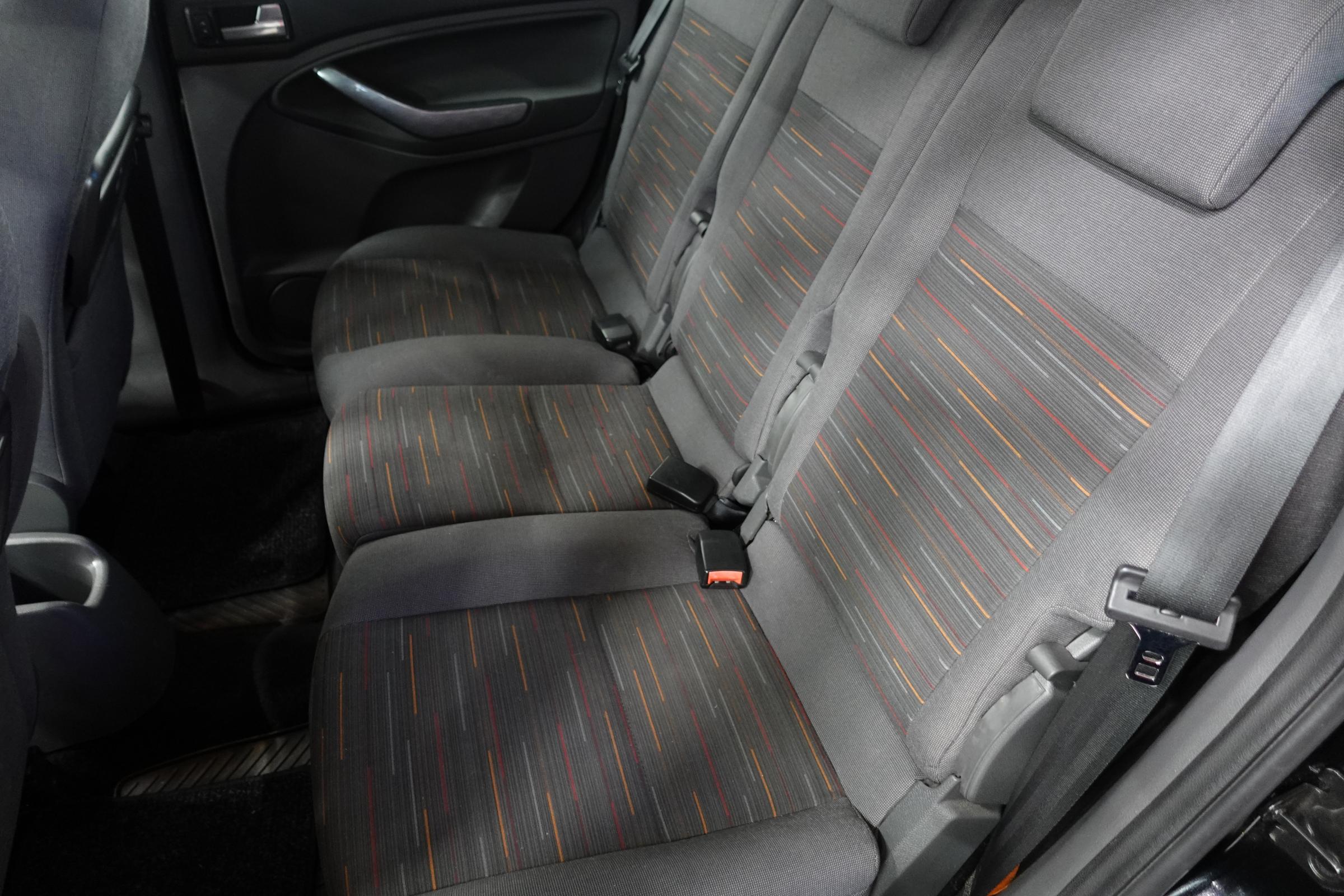 Ford C-MAX, 2008 - pohled č. 10