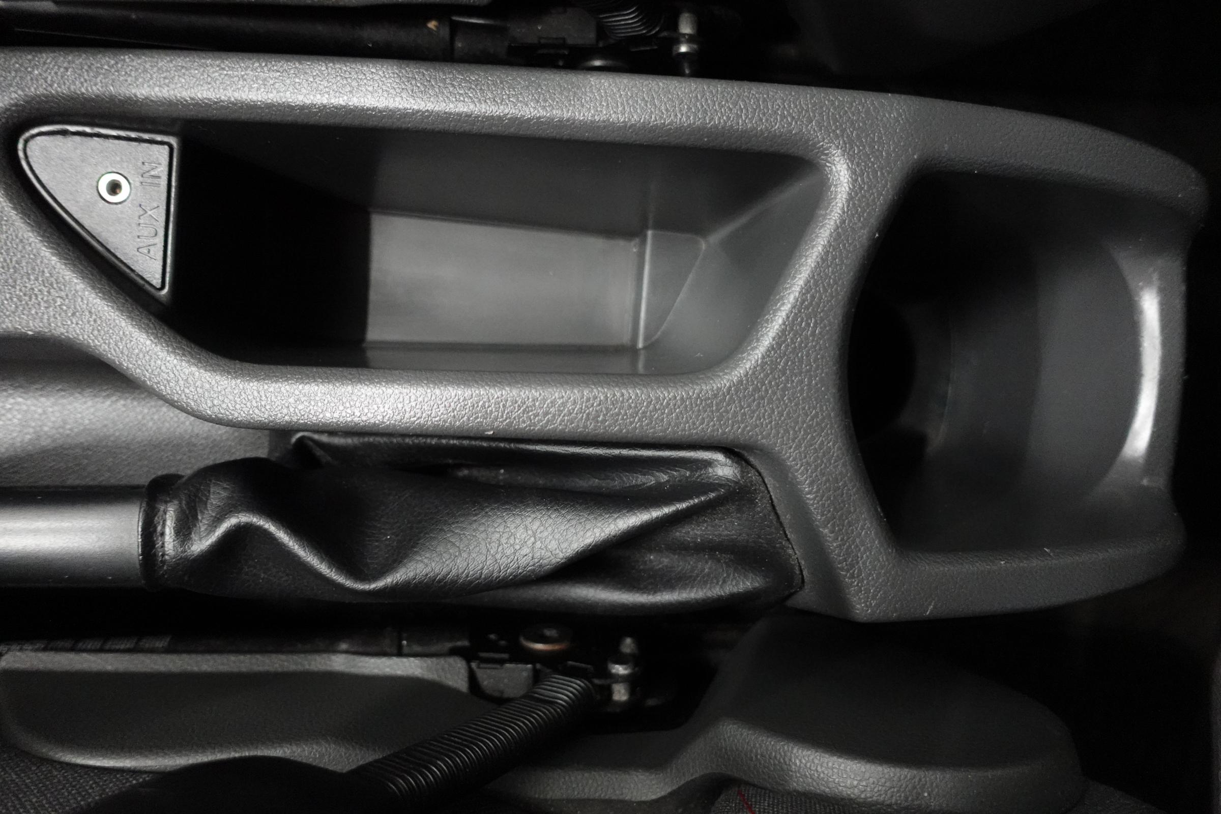 Ford C-MAX, 2008 - pohled č. 19