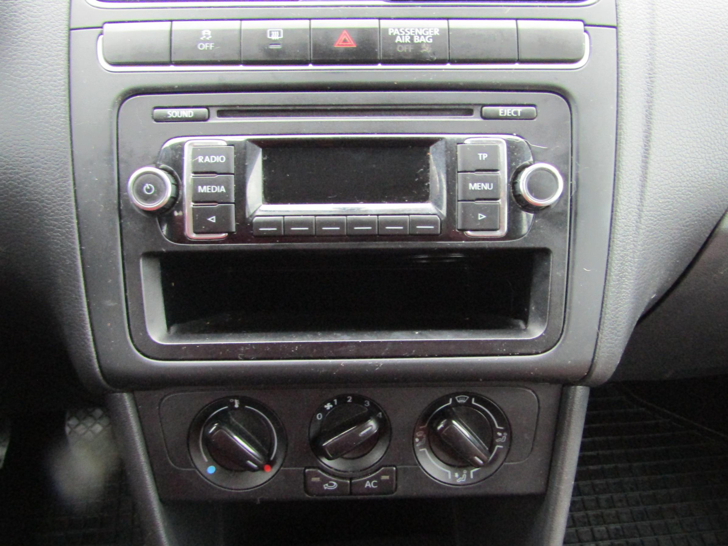 Volkswagen Polo, 2013 - pohled č. 13