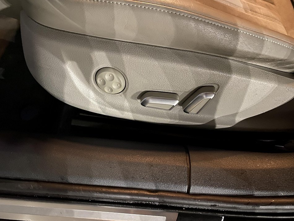 Audi A6 3.0 TDi  Quattro