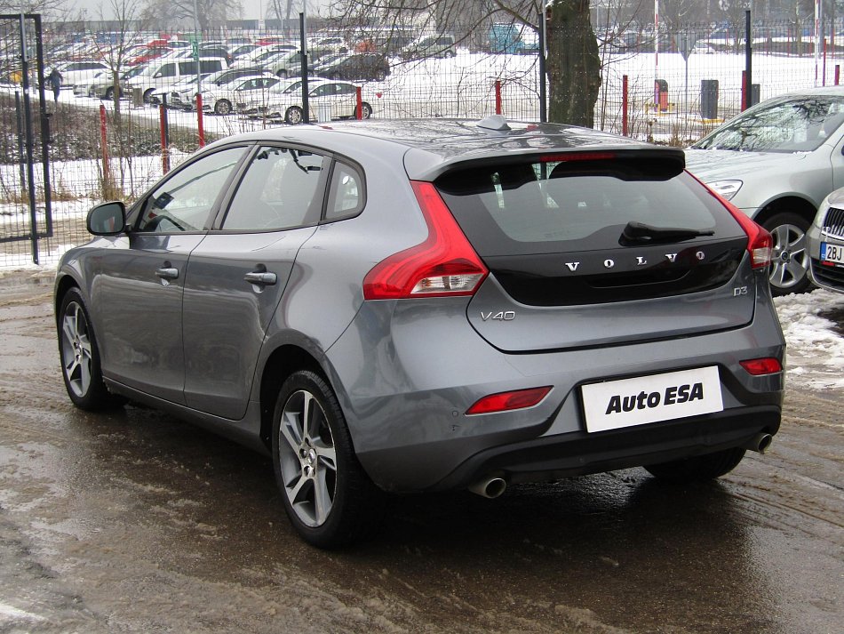 Volvo V40 2.0D 