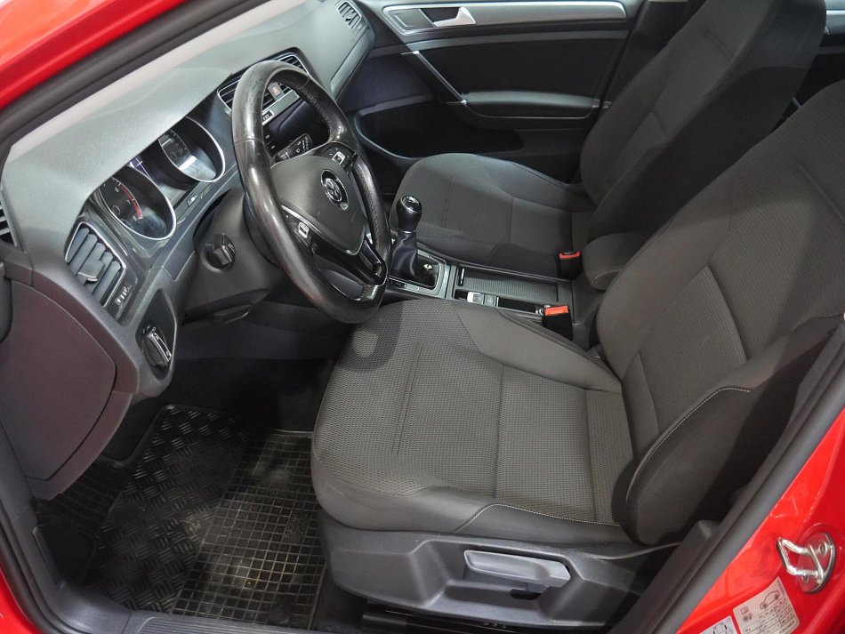 Volkswagen Golf 1.4 TSi 