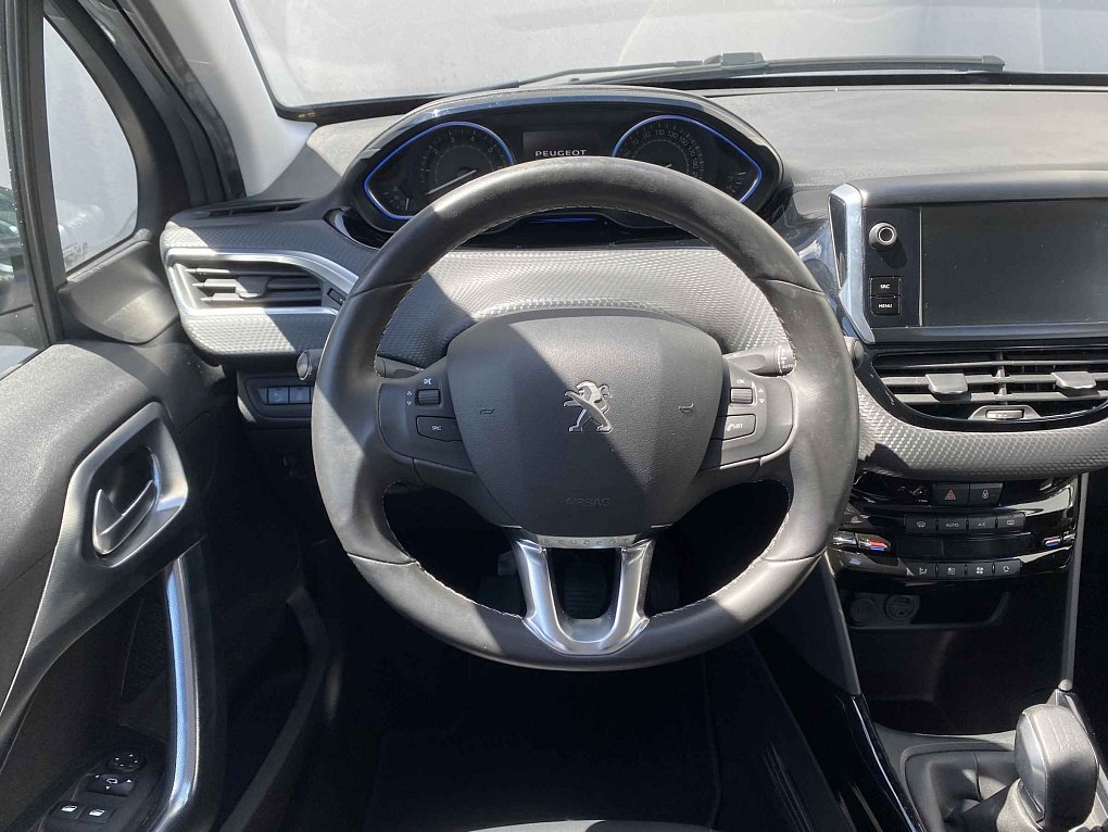 Peugeot 2008 1.2PT Allure