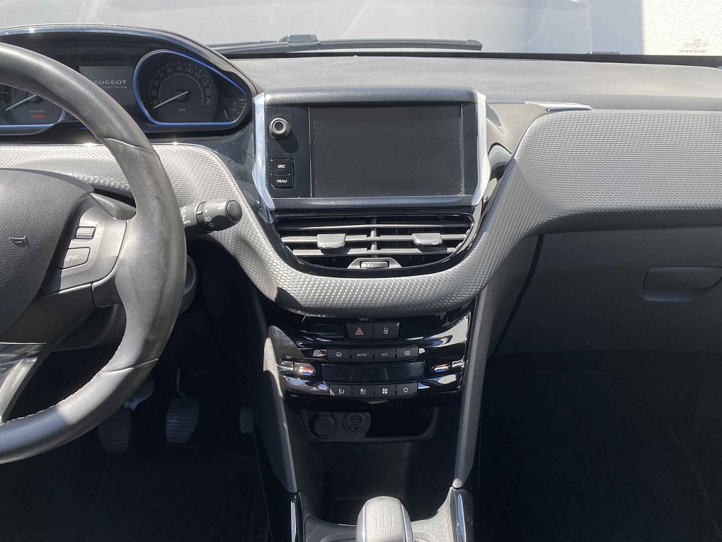 Peugeot 2008 1.2PT Allure