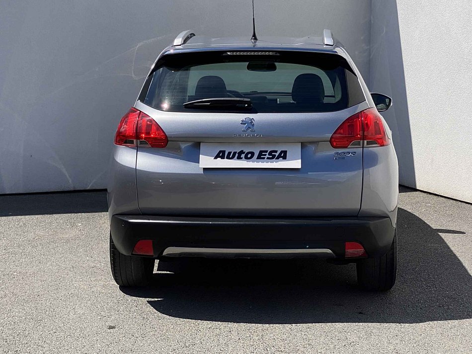Peugeot 2008 1.2PT Allure