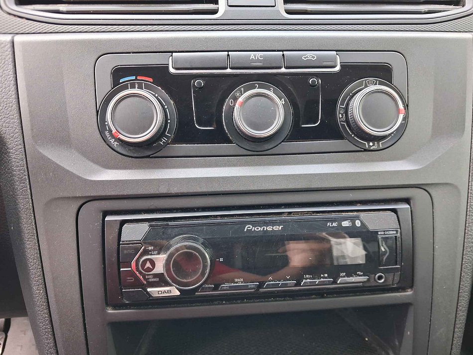 Volkswagen Caddy 2.0TDi 