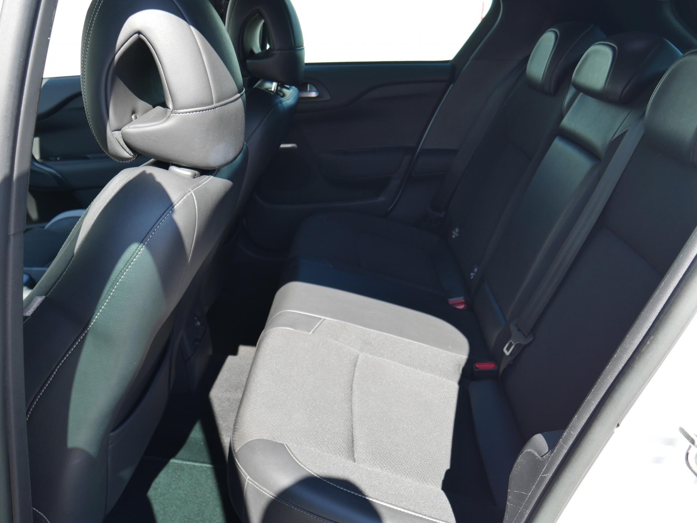 Citroën DS4, 2015 - pohled č. 10