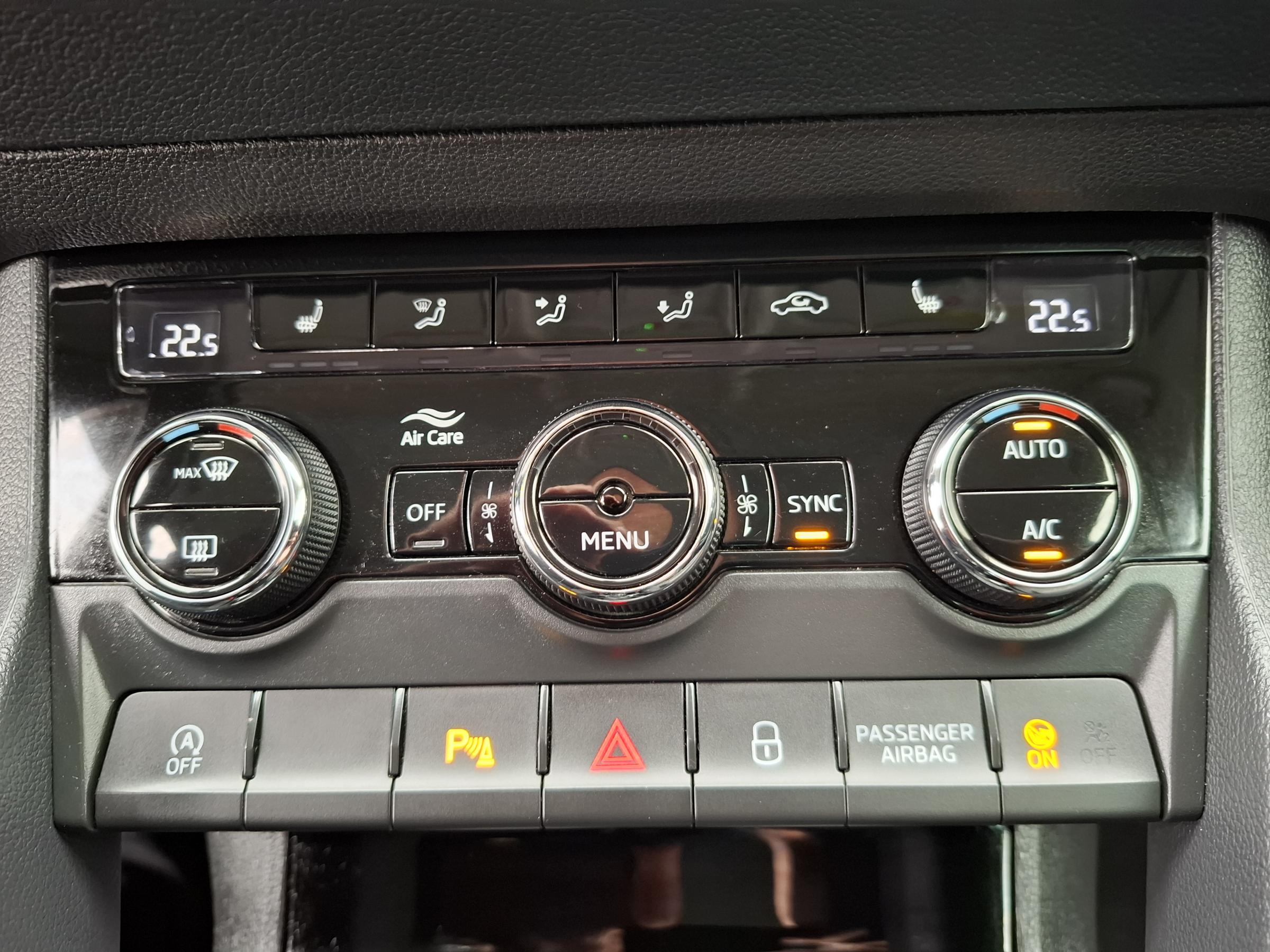 Škoda Karoq, 2022 - pohled č. 13