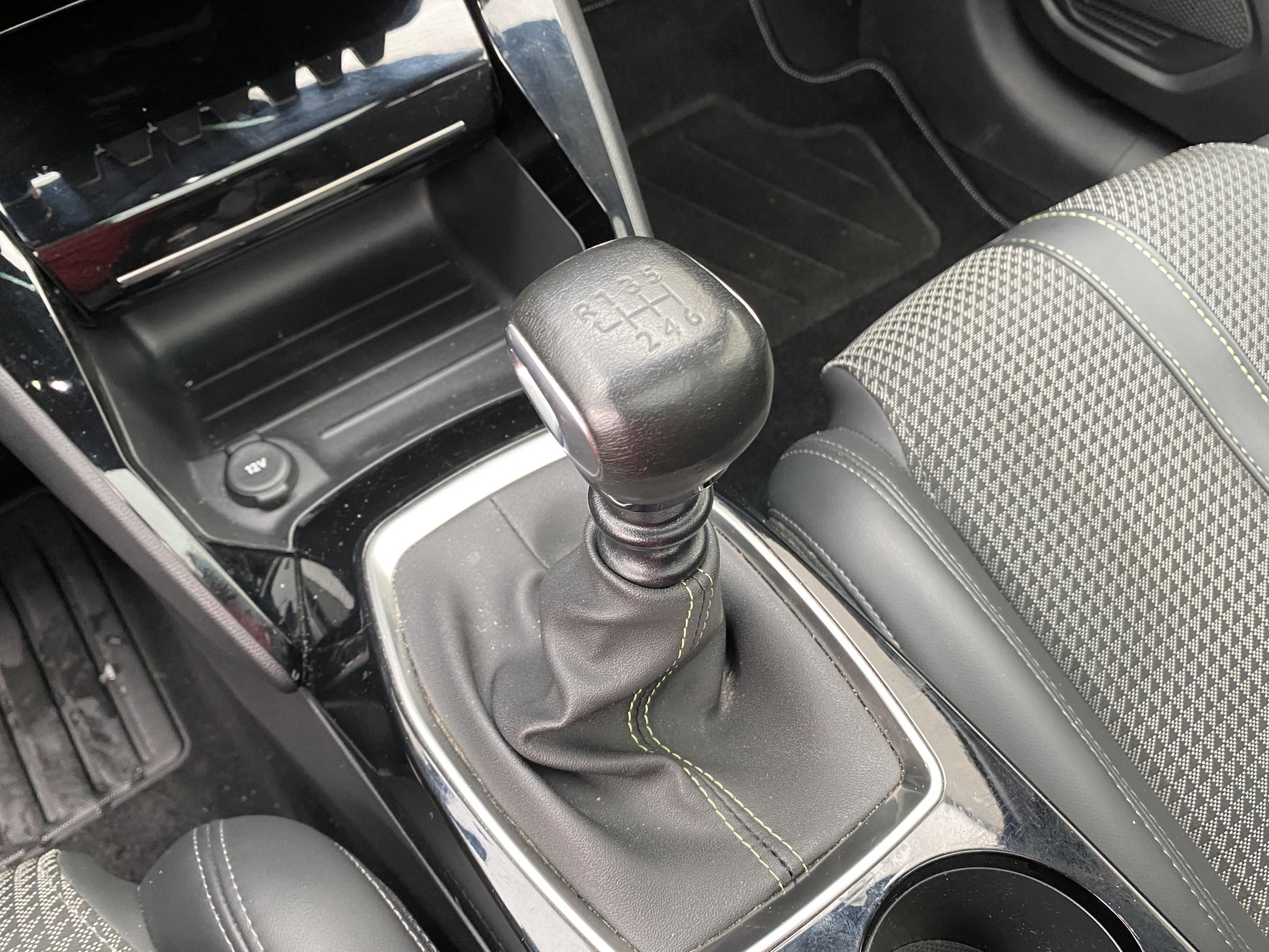 Peugeot 208, 2020 - pohled č. 15