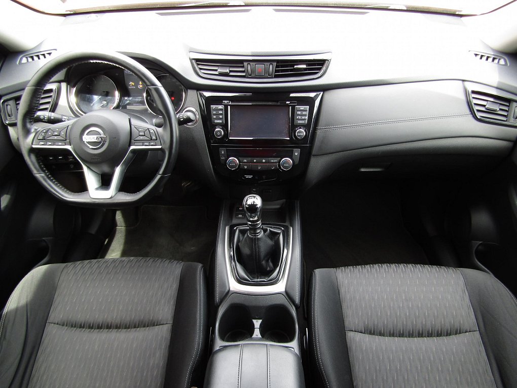 Nissan X-Trail 1.6 DIG-T 