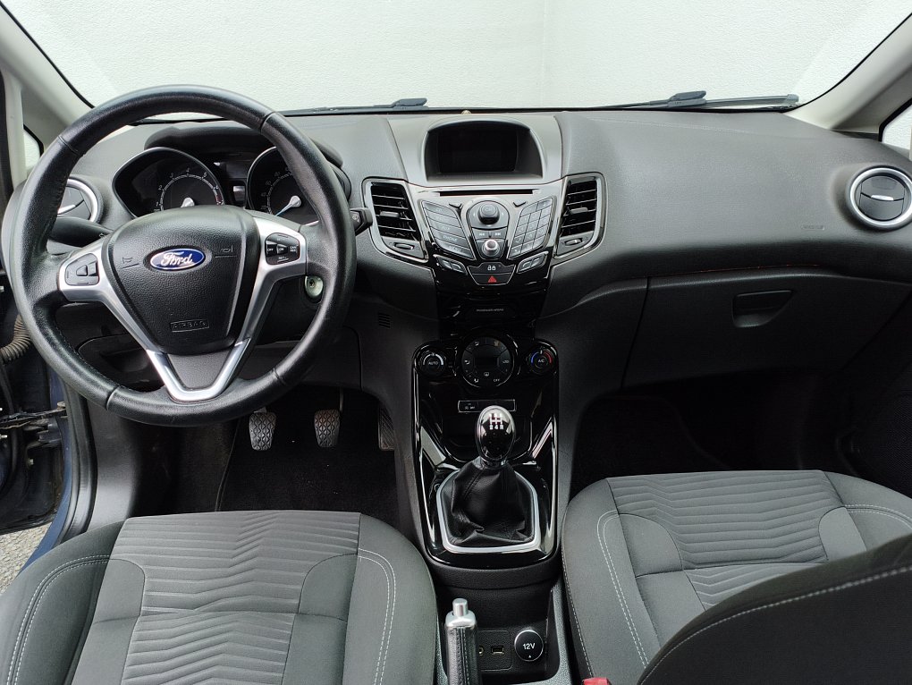 Ford Fiesta 1.0EB Titanium
