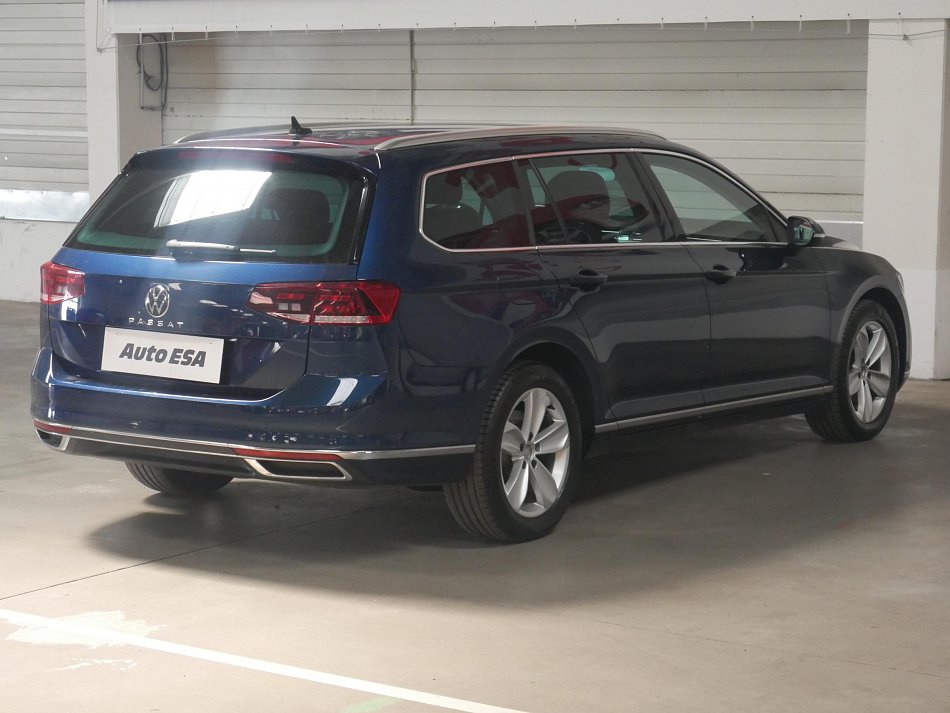 Volkswagen Passat 2.0 TDi Elegance