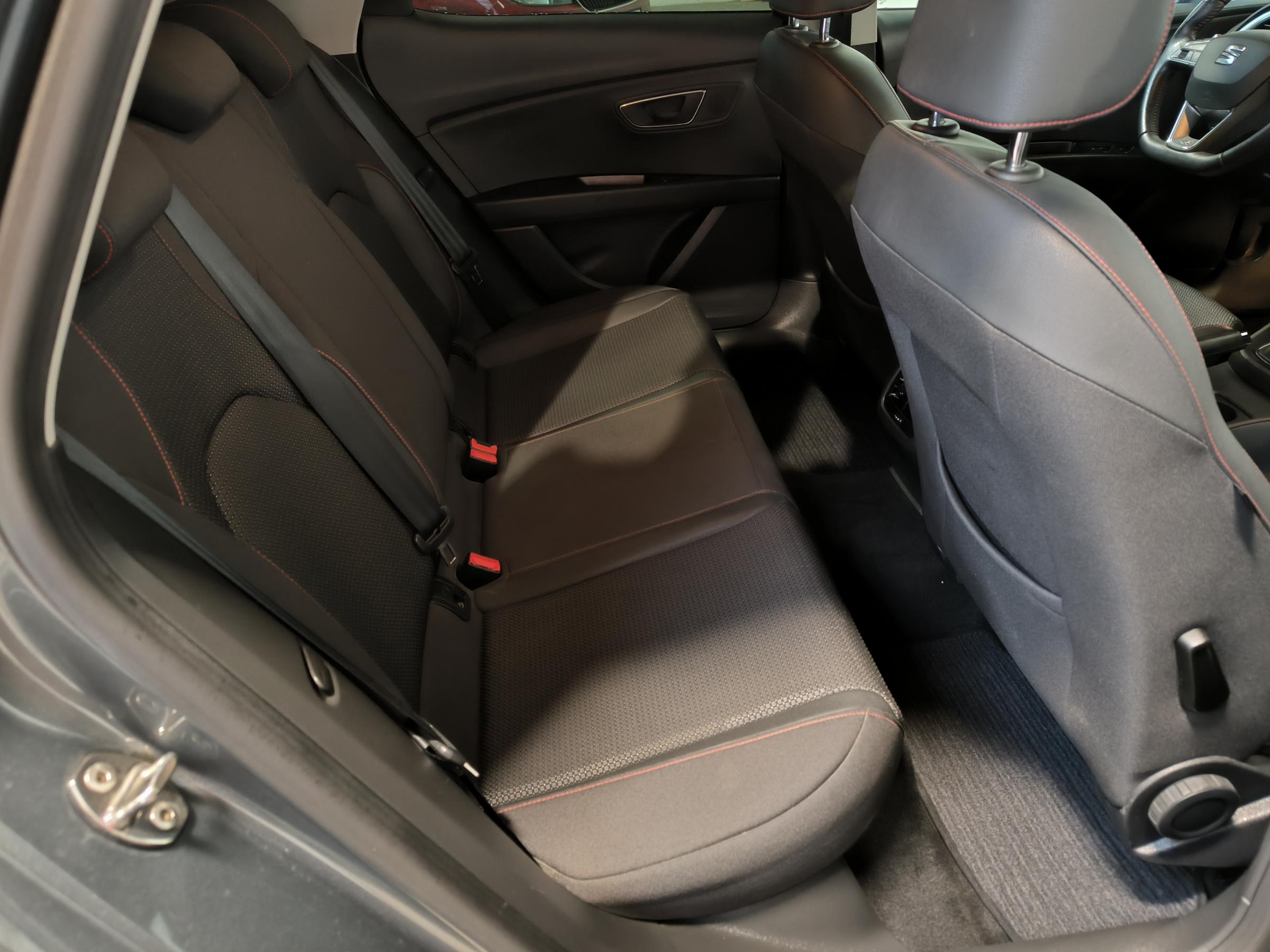 Seat Leon, 2014 - pohled č. 11