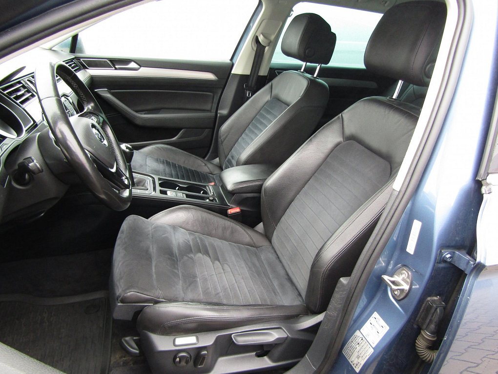 Volkswagen Passat 2.0 TDi Highline
