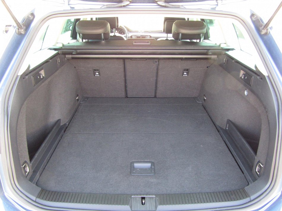 Volkswagen Passat 2.0 TDi Highline