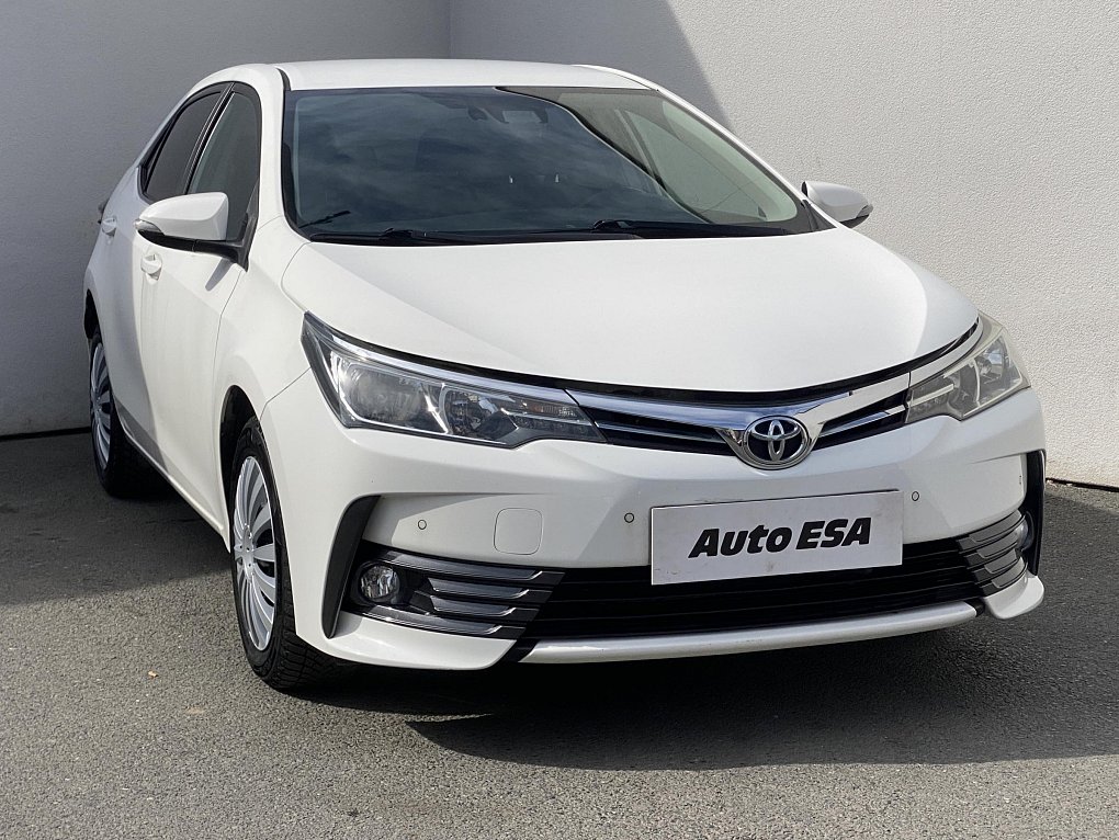 Toyota Corolla 1.6 i 