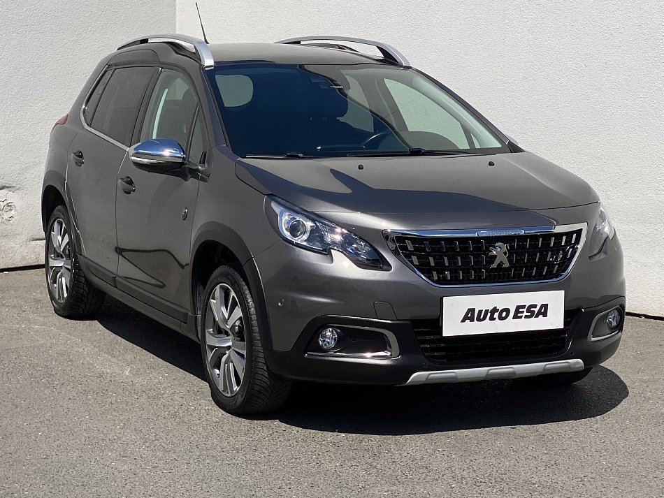 Peugeot 2008 1.2PT Crossway