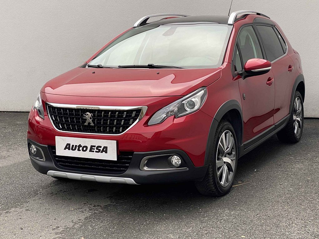 Peugeot 2008 1.2 PT Crossway