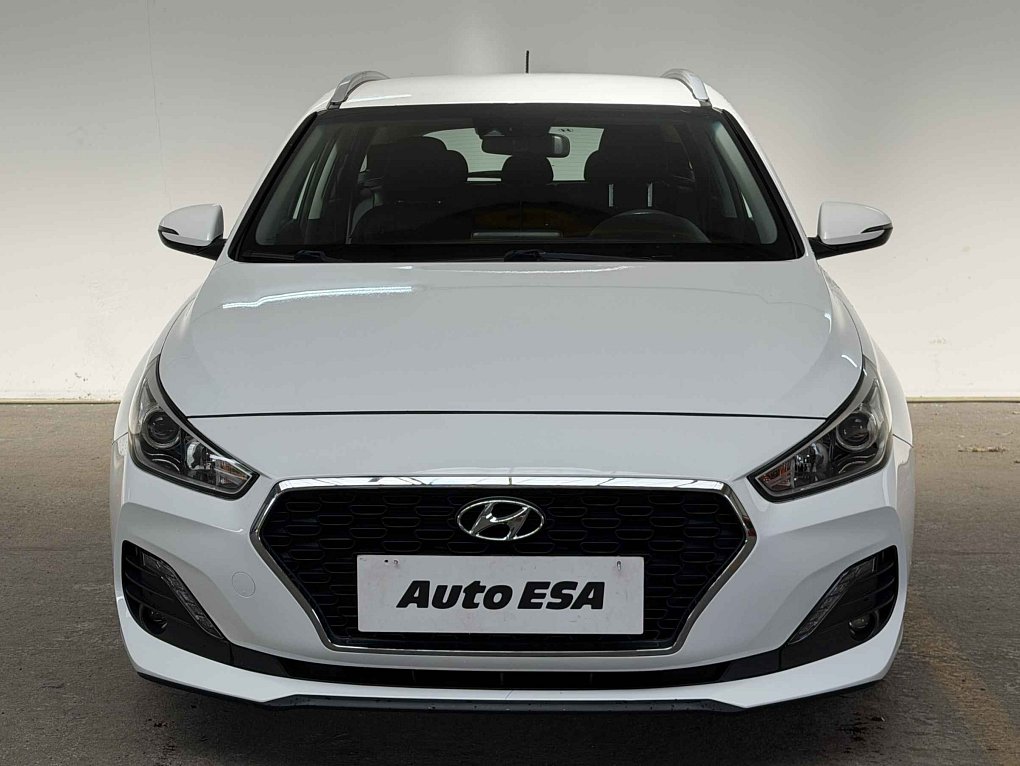 Hyundai I30 1.4  CVVT Trikolor
