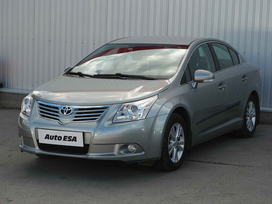 Toyota Avensis 1.8i 
