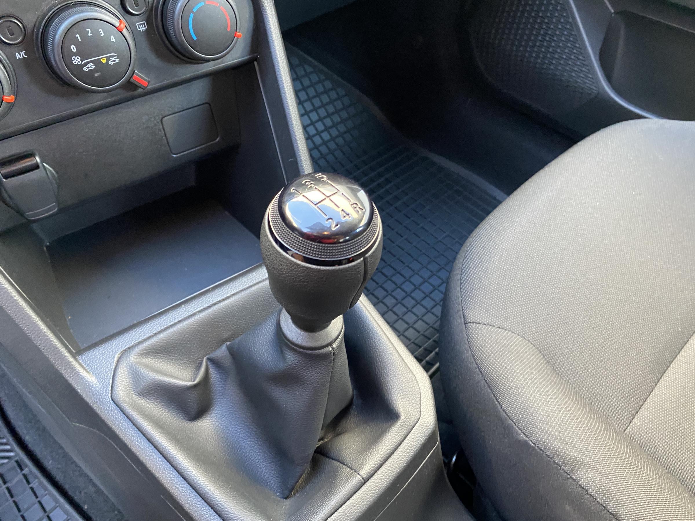 Dacia Sandero, 2024 - pohled č. 15