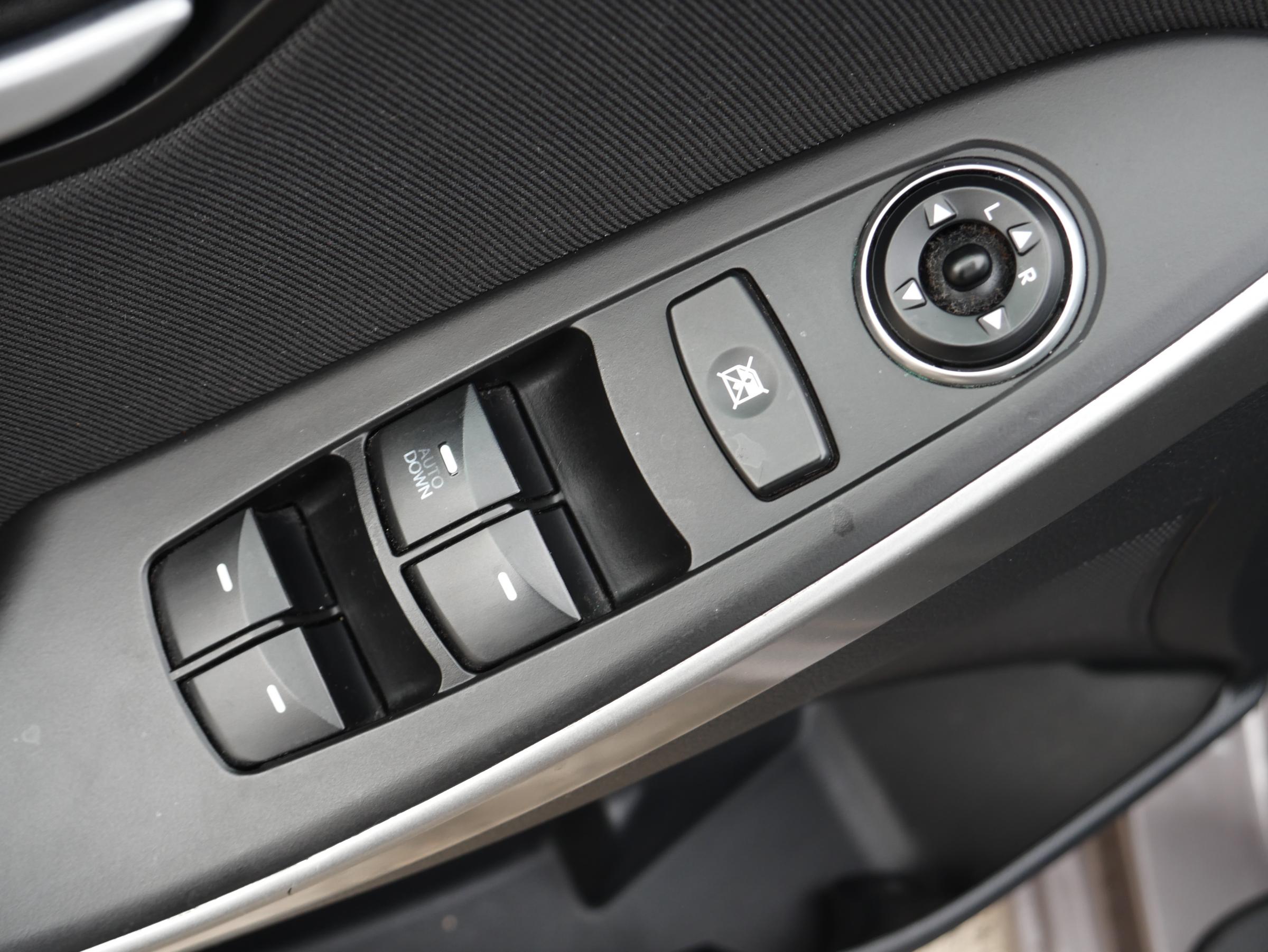 Hyundai i30, 2015 - pohled č. 14