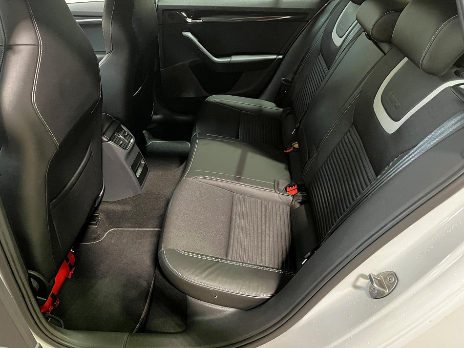 Škoda Octavia III 2.0 TDi 