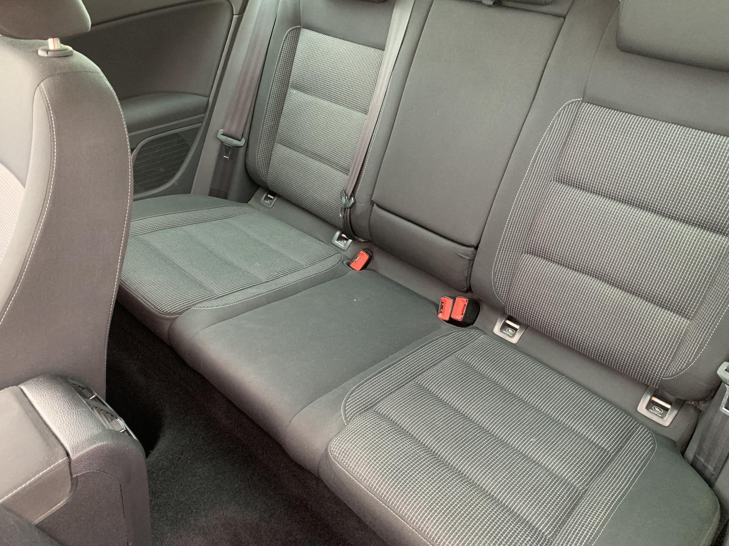 Volkswagen Golf, 2009 - pohled č. 10