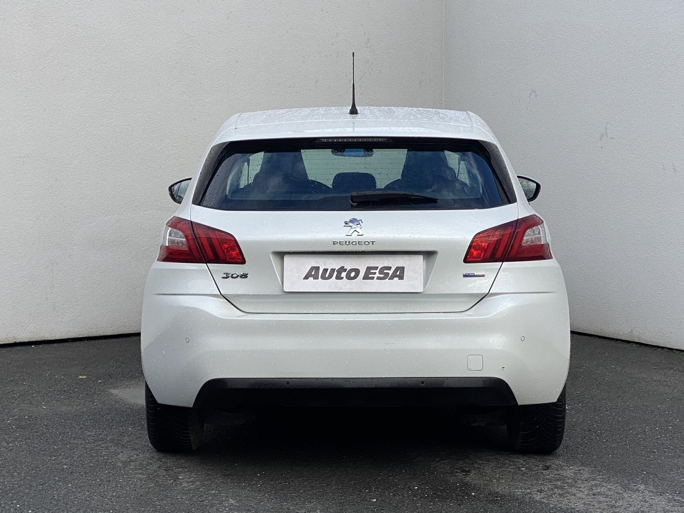 Peugeot 308, 2016 - pohled č. 5