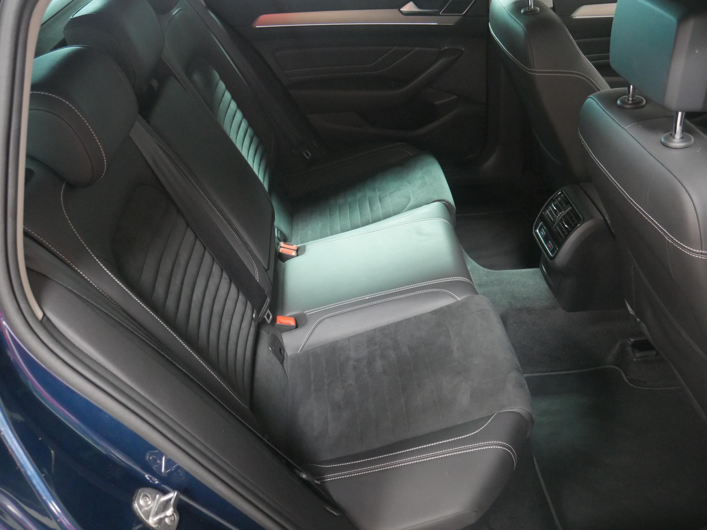 Volkswagen Passat, 2020 - pohled č. 13