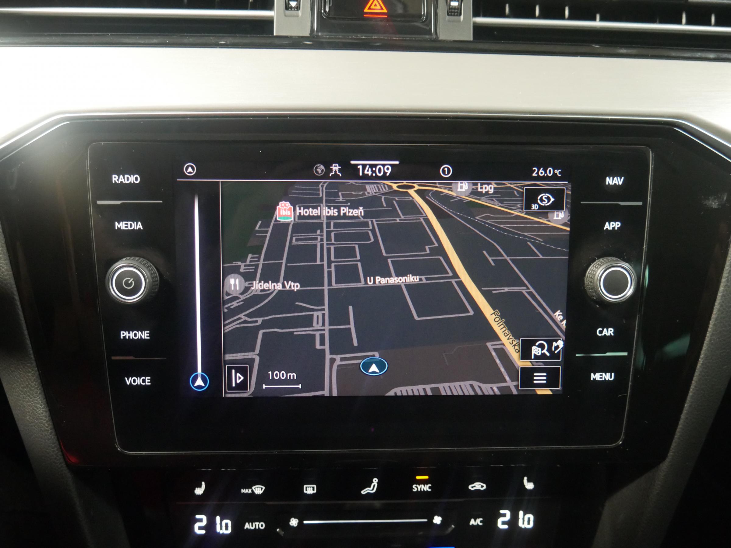 Volkswagen Passat, 2020 - pohled č. 22