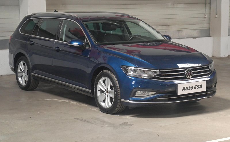 Volkswagen Passat 2.0 TDi Elegance