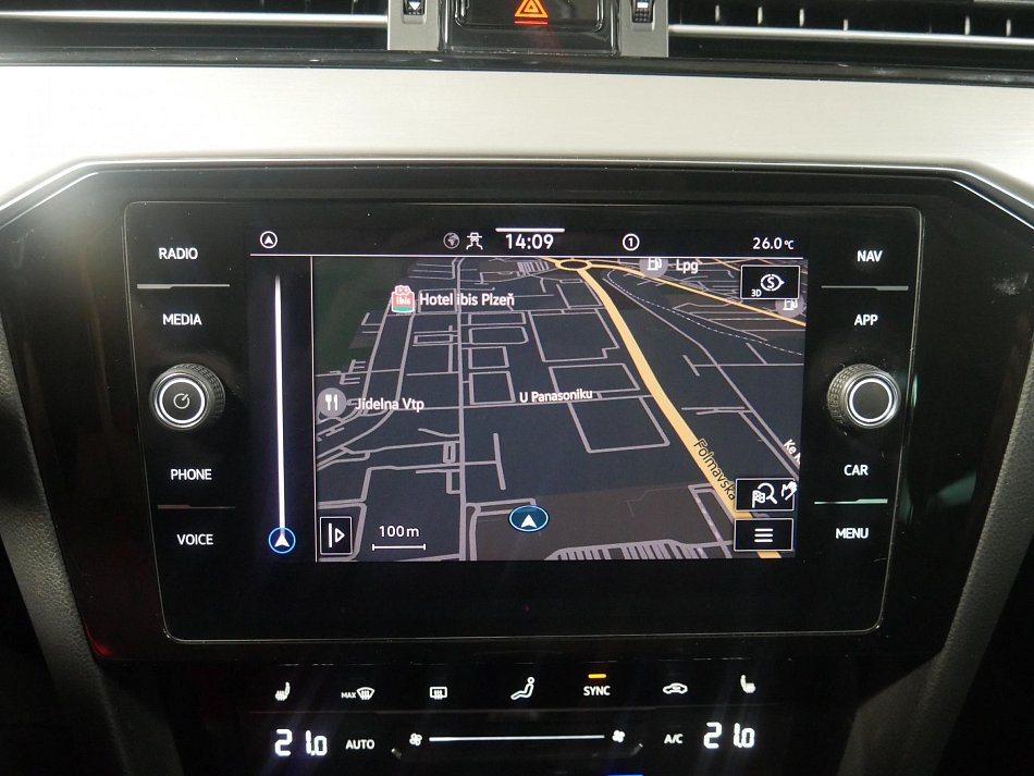 Volkswagen Passat 2.0 TDi Elegance