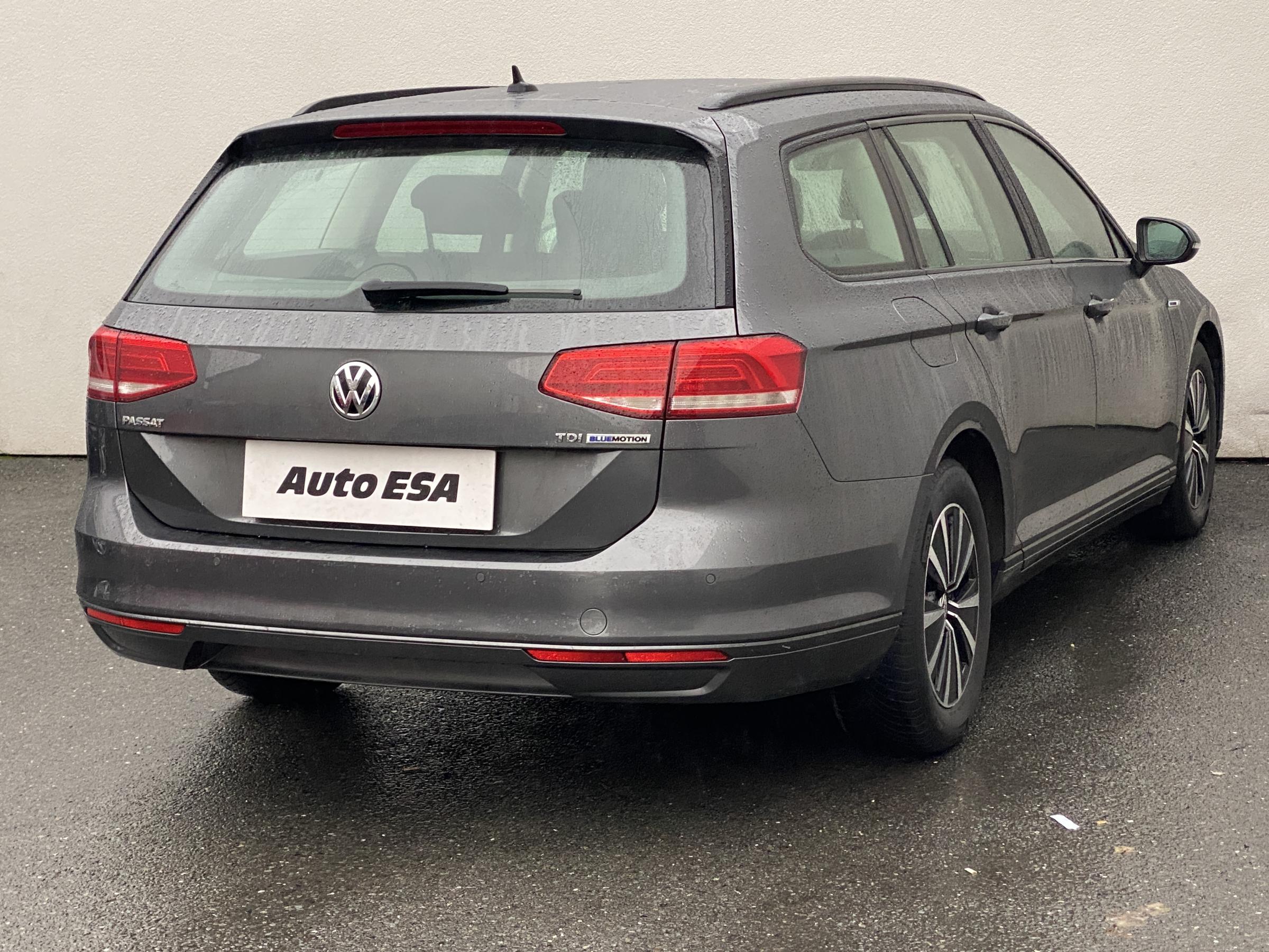 Volkswagen Passat, 2017 - pohled č. 4